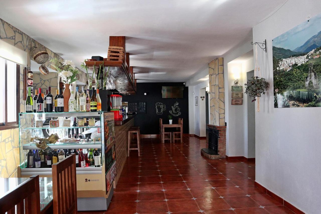 קורטס דה לה פרונטרה Hotel Rural & Restaurante Las Camaretas מראה חיצוני תמונה
