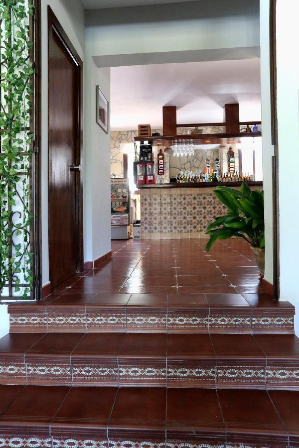 קורטס דה לה פרונטרה Hotel Rural & Restaurante Las Camaretas מראה חיצוני תמונה