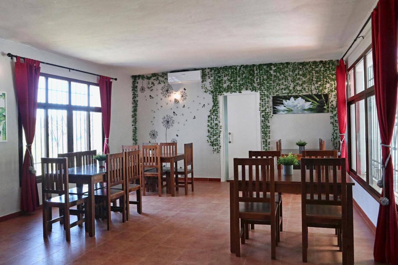 קורטס דה לה פרונטרה Hotel Rural & Restaurante Las Camaretas מראה חיצוני תמונה