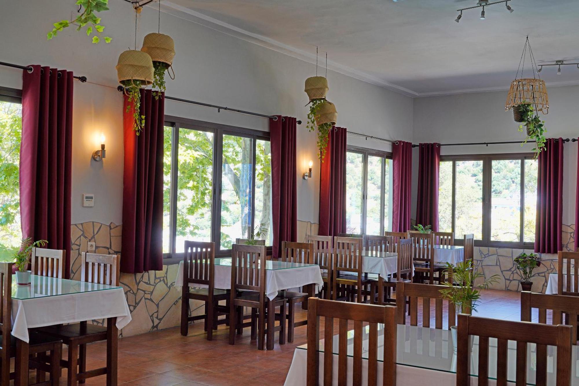 קורטס דה לה פרונטרה Hotel Rural & Restaurante Las Camaretas מראה חיצוני תמונה