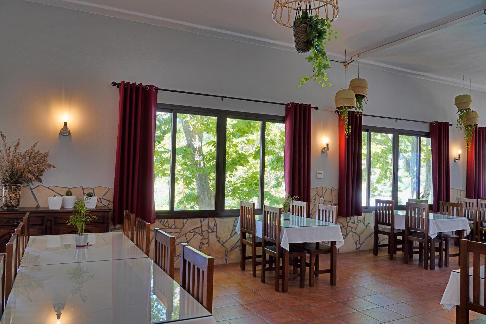 קורטס דה לה פרונטרה Hotel Rural & Restaurante Las Camaretas מראה חיצוני תמונה
