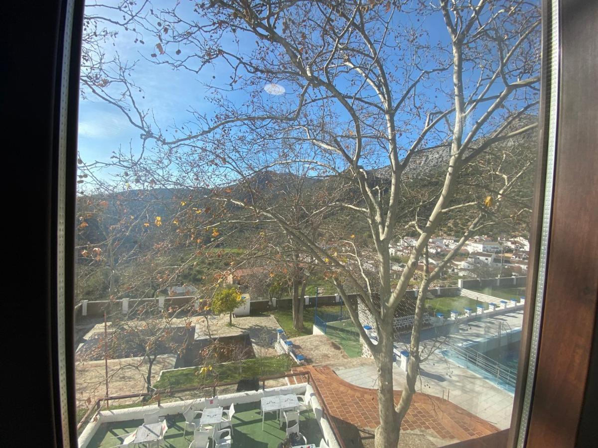קורטס דה לה פרונטרה Hotel Rural & Restaurante Las Camaretas מראה חיצוני תמונה